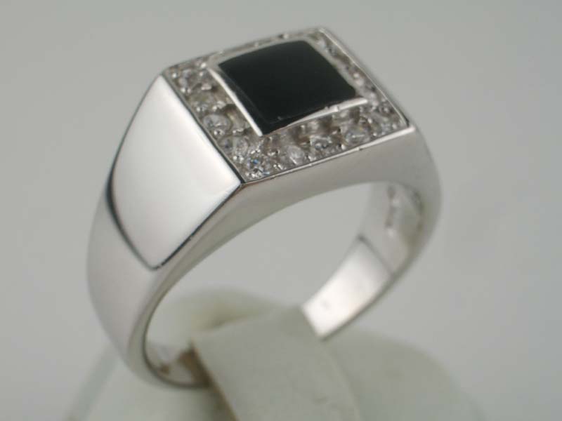 RING SILVER MENS SQUARE CENTRE STONE