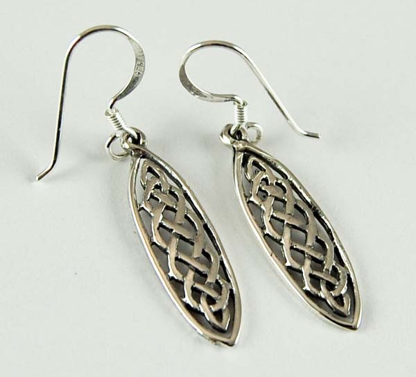 Earring Silver Celtic Oval
