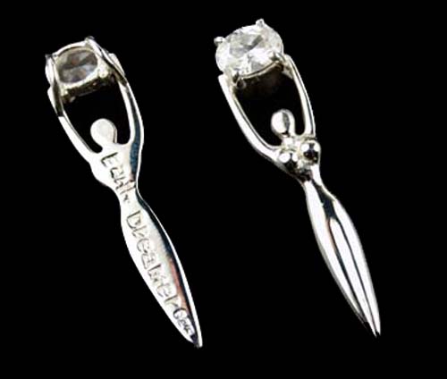 Silver Pendant Earth Dreamer 7x5mm Oval Stone 925