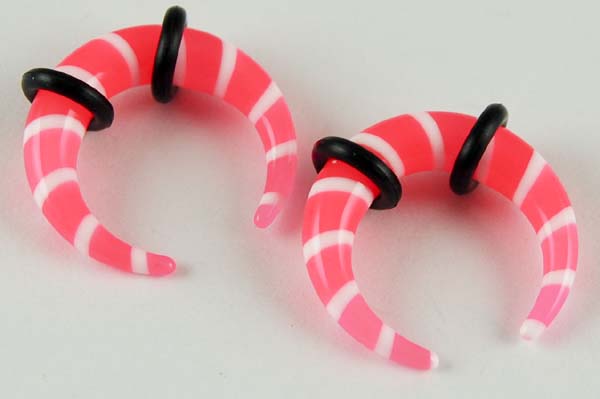 Body Piercing Claw Pink 5mm 2pcs