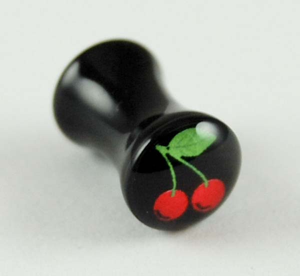 Body Piercing Plug 5mm Cherry