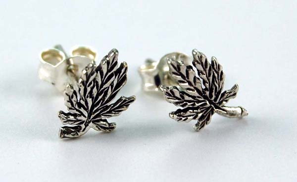 Earring Silver Stud Leaf