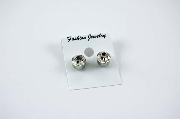 Earring Fashion Stud Magnetic Large Clear Nickel Free