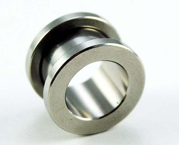 Body Piercing Plug Metal 14mm
