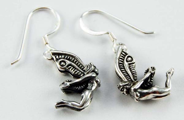 Earring Silver Fairy With Wings Kneeling