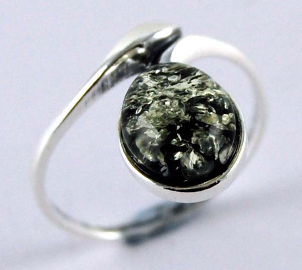 Ring Amber Plain Oval Stone Green