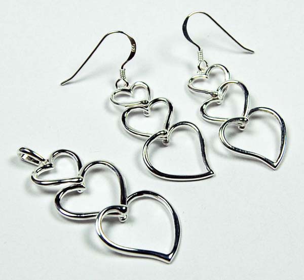 Pendant And Earring Set Silver With Plain Hearts