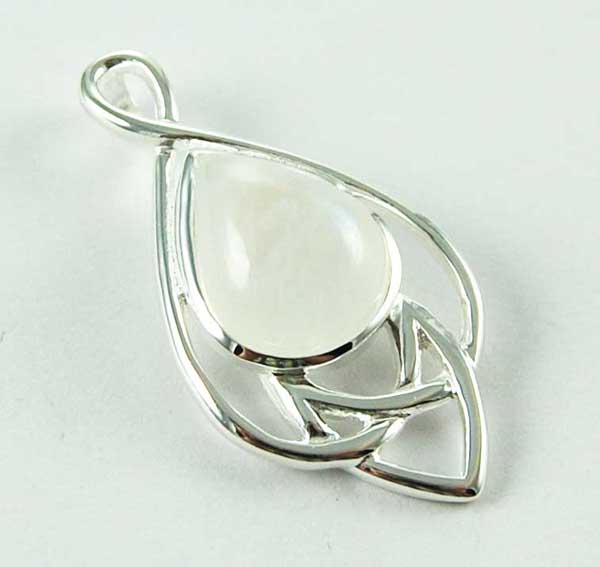 Pendant Silver Celtic Knot With Stone Moonstone 40mm