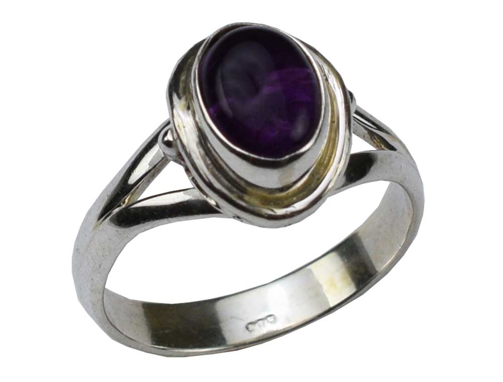Ring Silver Oval Stone Inset Plain Amethyst