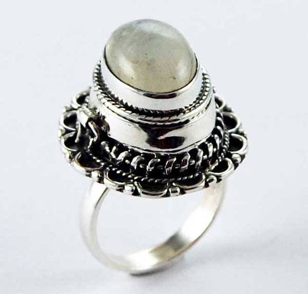 Ring Silver Poison Design With Stone Moonstone