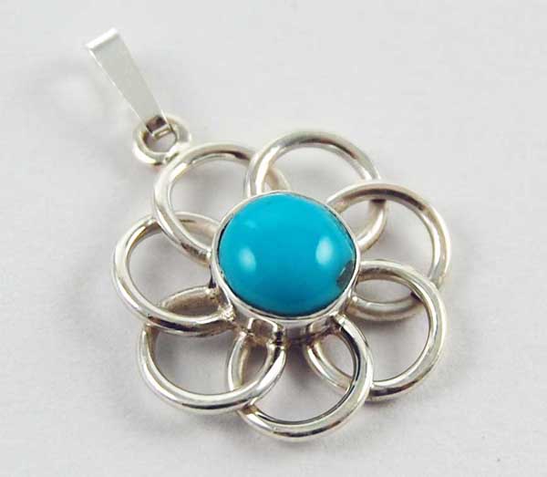 Pendant Silver Flower With Turquoise In Centre