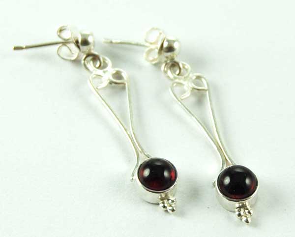 Earring Silver Fancy Dropper Stone Garnet