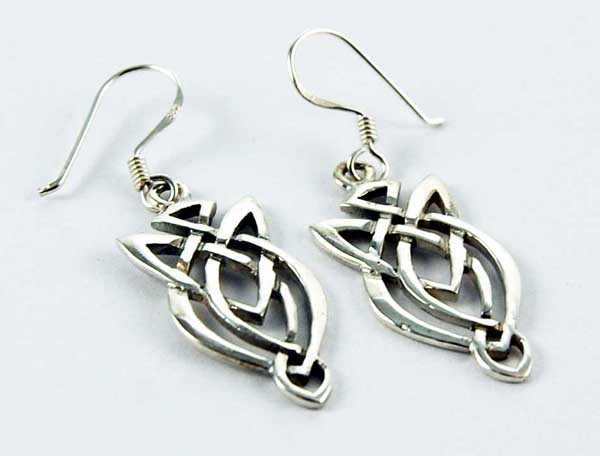 Earring Silver Celtic Knot Drop Cut