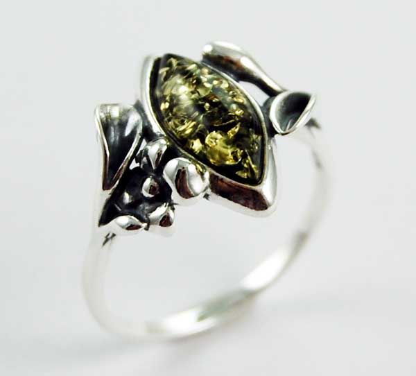 Ring Amber Silver Floral Edges Green Colour