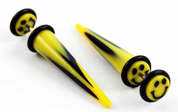 Body Piercing Expander Fake Smiley 2 Tone Yellow And Blk 8mm 2pc