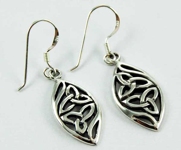Earring Silver Celtic Leaf Cut