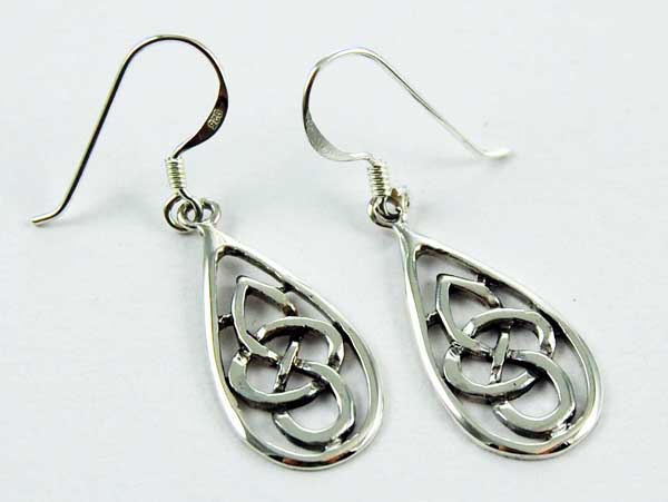 Earring Silver Oval Celtic Drop