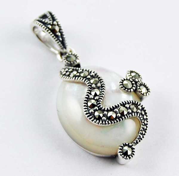 Pendant Silver Marcasite Oval Mother Of Pearl