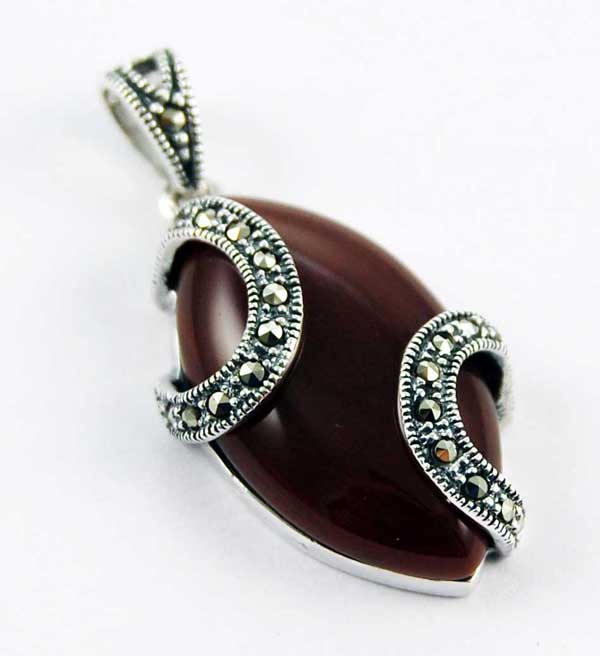 Pendant Silver Marcasite Corners On Oval Stone Red