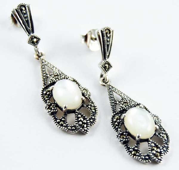 Earring Silver Marcasite Fancy Cut Oval Claw Set Drop Mother Of