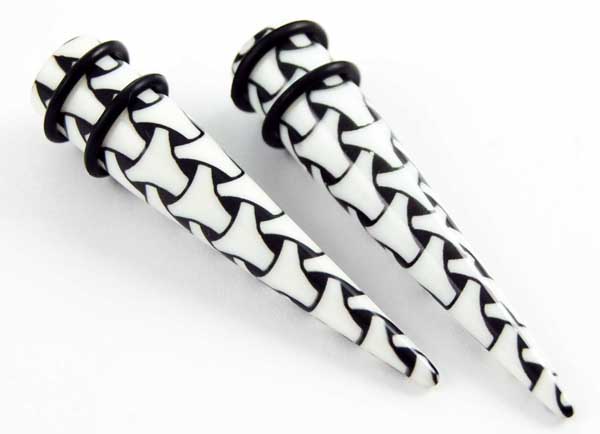 Body Piercing Expander UV Bone Design 5mm 2pcs