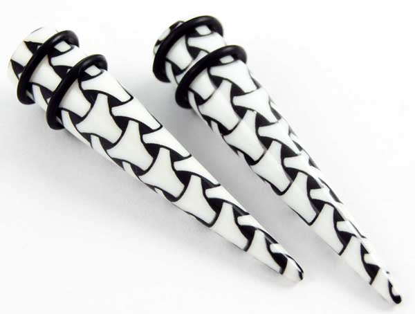 Body Piercing Expander UV Bone Design 6mm 2pcs