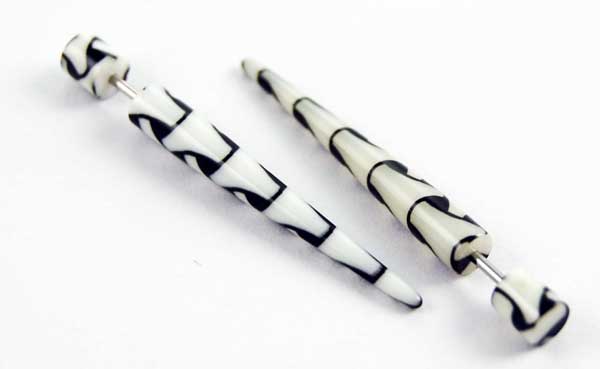 Body Piercing Expander UV Bone Design 5mm 2pcs