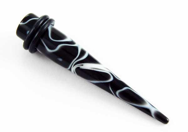 Body Piercing Stretcher Straight Black 8mm