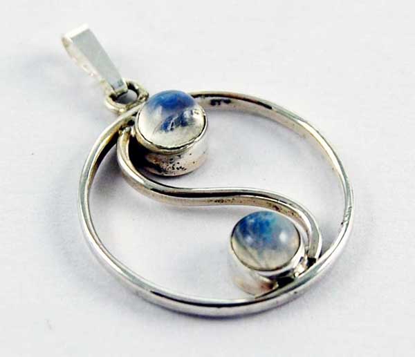 Pendant Silver Moonstone Ying Yang