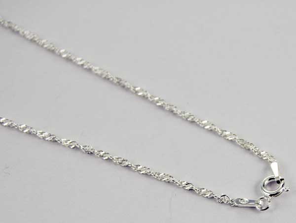 Chain Silver Twisted Curb 18 Inch