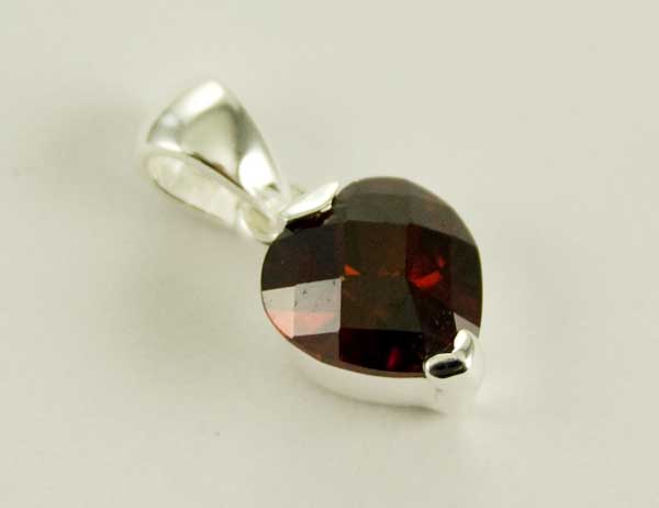 Pendant Silver Heart Red Cubic Stone 10mm