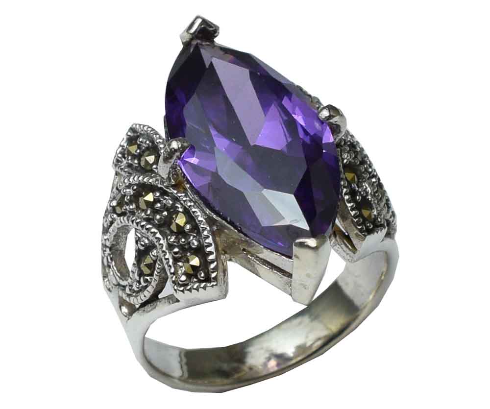 Ring Silver Oval Stone Purple 23mm With Marcasites