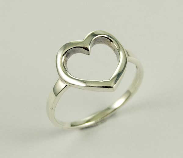 Ring Silver Hollow Heart