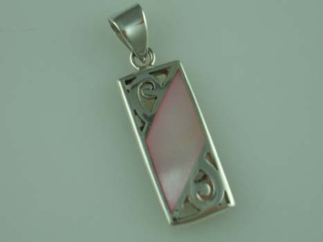 PENDANT SILVER DIA SHAPE LGE
