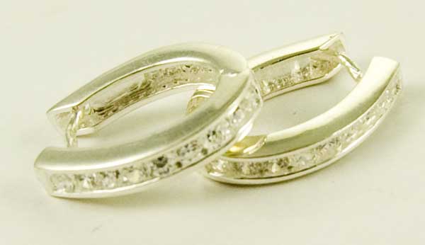 Silver Earring Cz Oval Black