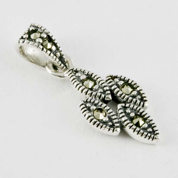 Marcasite Pendant Hb-417