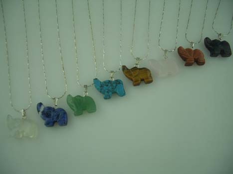 Necklace Elephant Semi-Precious Stones 2cm
