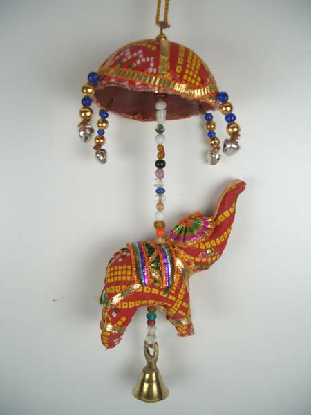 PUPPET ELEPHANT BASKET CHUNARI