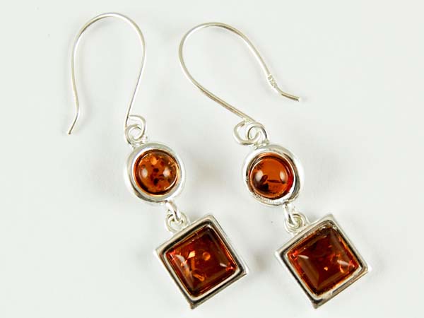 EARRING AMBER ROUND/SQUARE