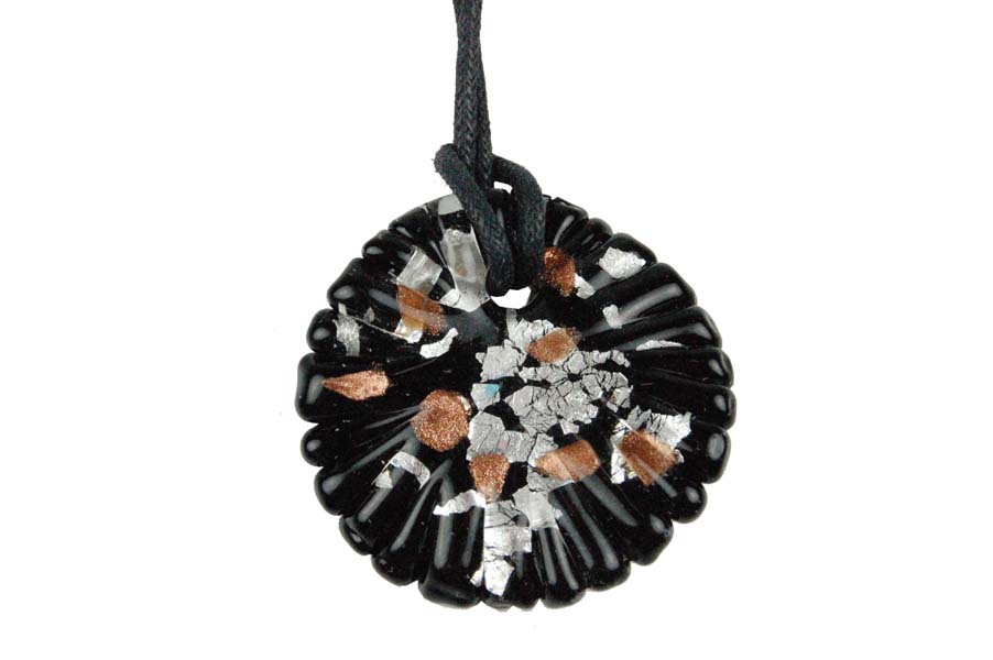 Necklace Glass Black Circle Complete With Gift Box
