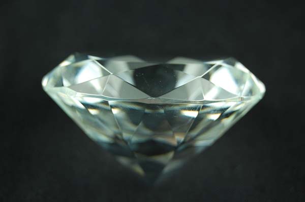 Crystal Diamond Clear 60mm