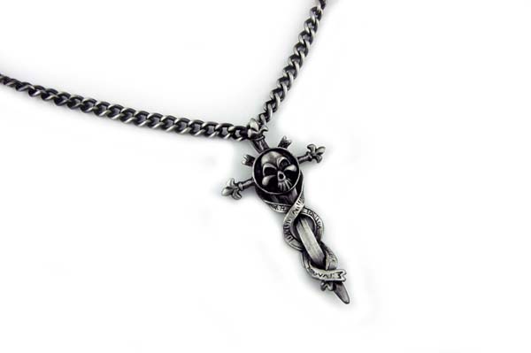 Necklace Pewter Skull And Sword