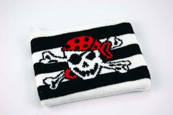 Purse Knitted Pirate Skull