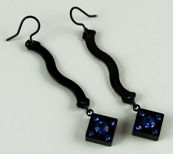 Earring Fashion With Stone Blue