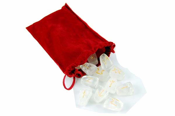 Rune Stones Clear Quartz - 26 Stones With Pouch