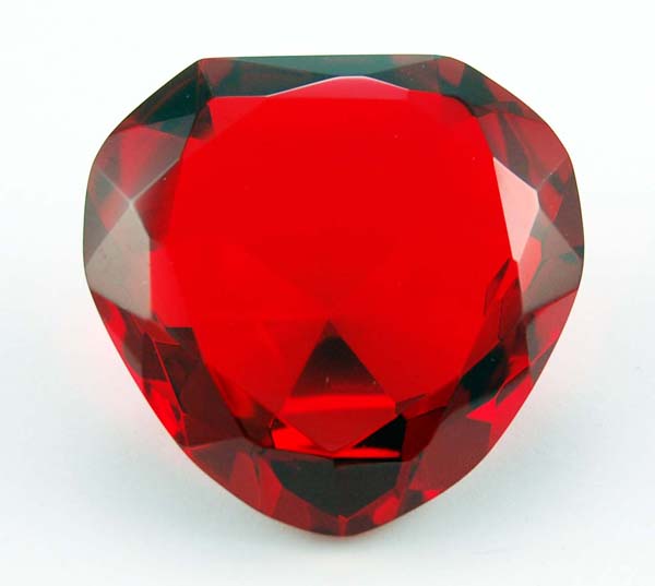 CRYSTAL HEART DIAMOND RED 60MM