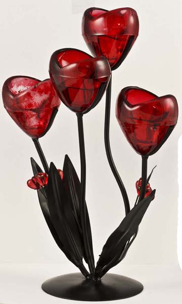 CANDLE HOLDER FOUR HEARTS RED