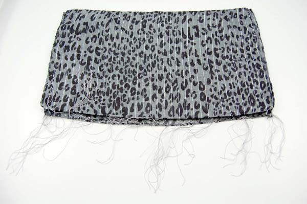 Stole Leopard Print Lurex Grey 152x31cm
