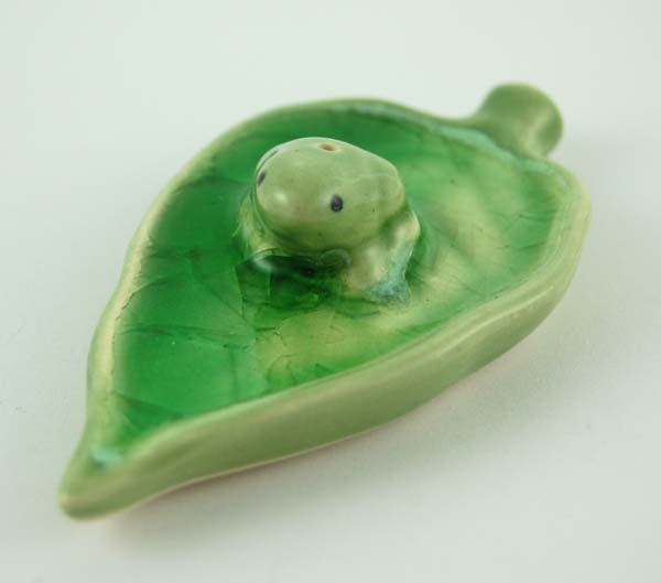 Incense Holder Frog On Leaf Green