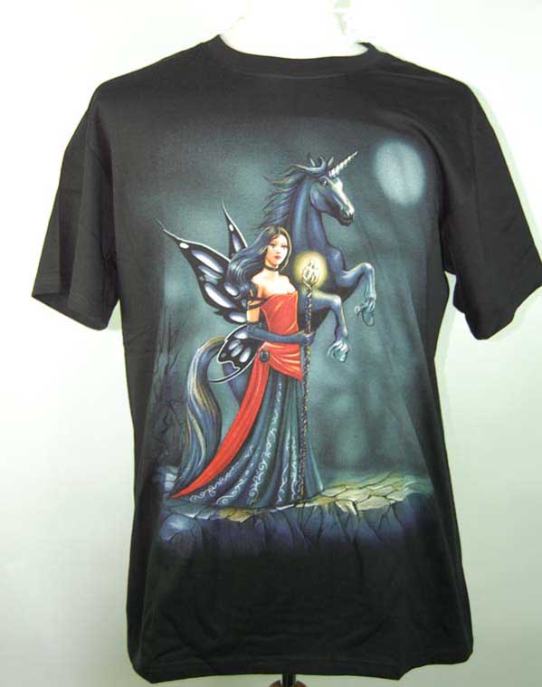 T-Shirt Xl Lady And Unicorn Design By Lisa Parker